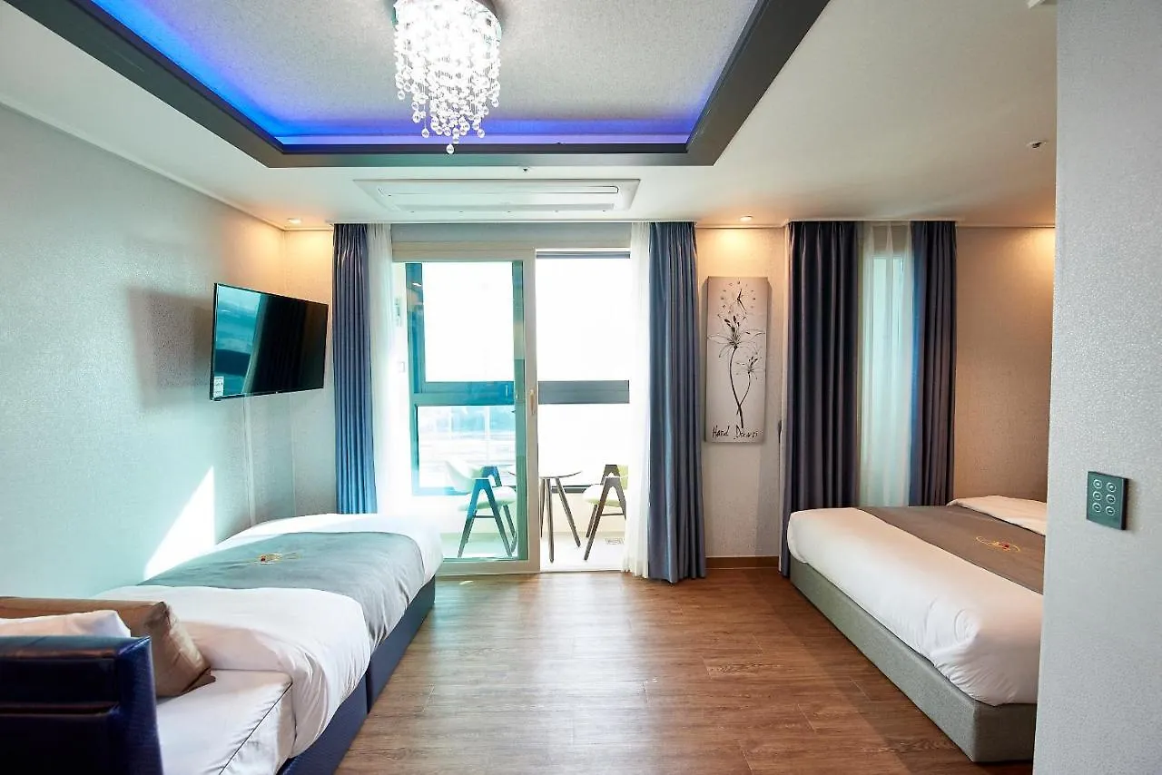 The Port Hotel Пусан