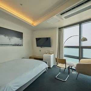 호텔 Uh The Haeundae